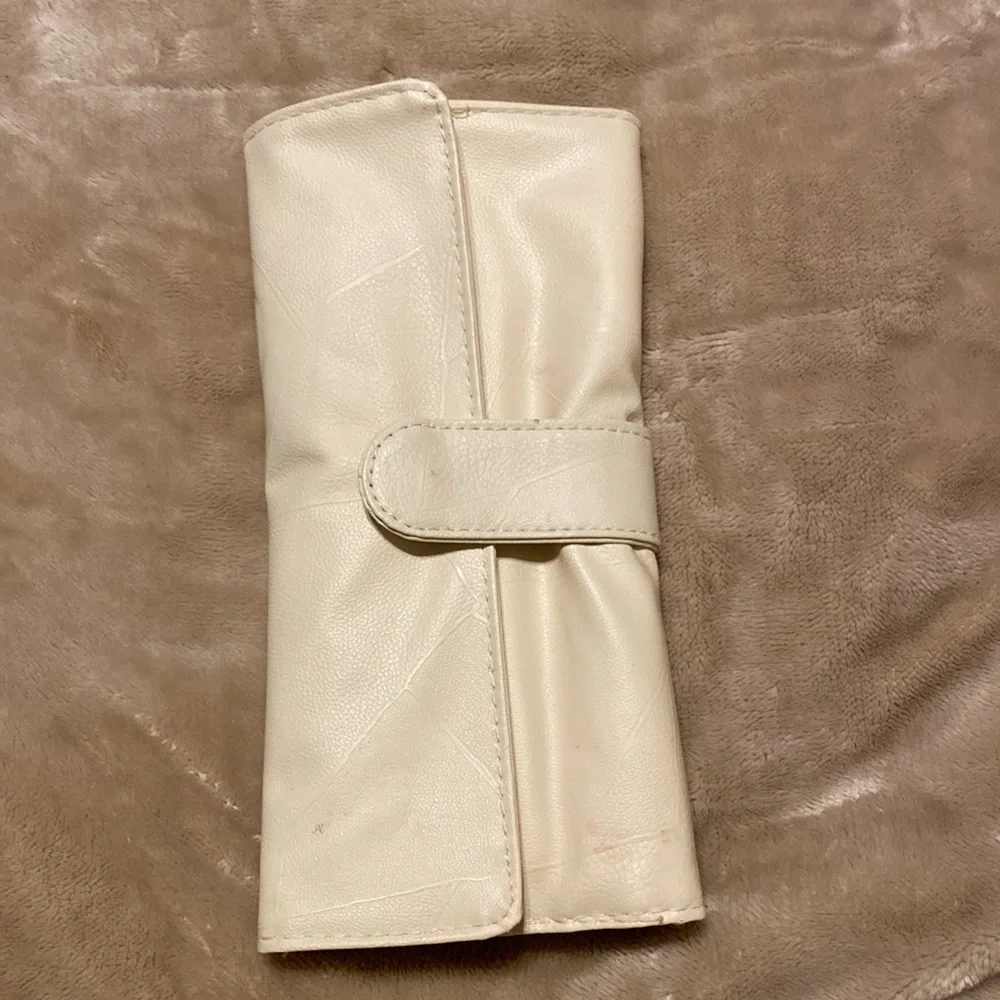 Makeup Brushes - Picture 5 of 5